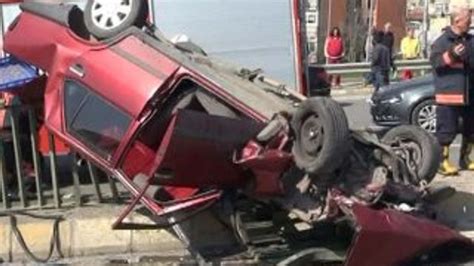 K­a­d­ı­k­ö­y­­d­e­ ­k­a­z­a­ ­y­a­p­a­n­ ­s­ü­r­ü­c­ü­ ­1­6­ ­y­a­ş­ı­n­d­a­ ­ç­ı­k­t­ı­